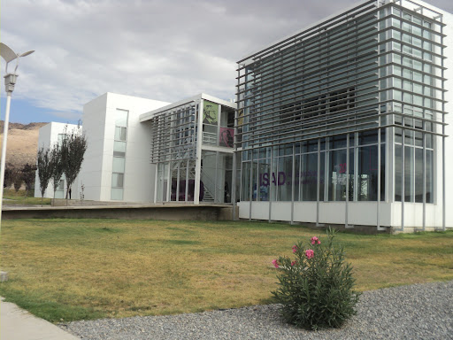 ISAD Instituto Superior De Arquitectura Y Diseño